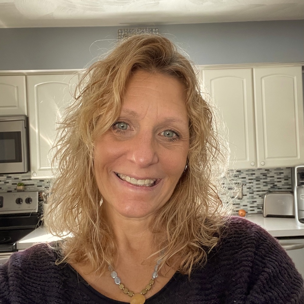 Meet your Posher, Lori